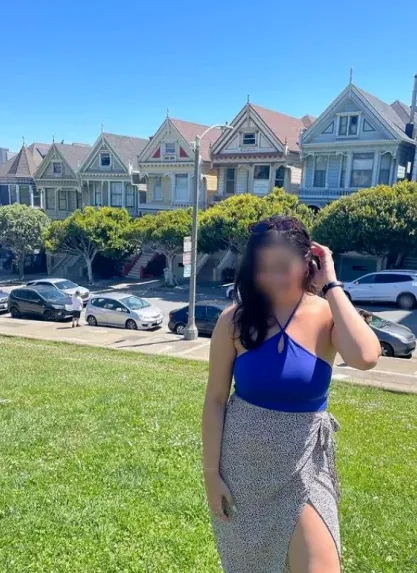 Astrid, 28