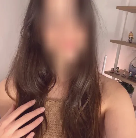 Dalia, 31