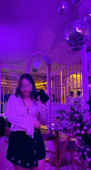 Greta, 31