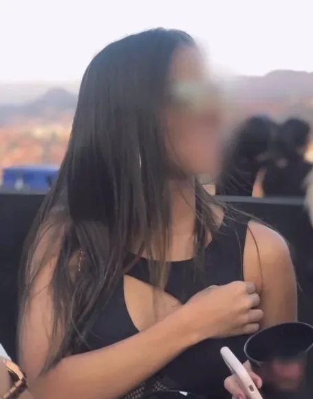 Johanna, 23