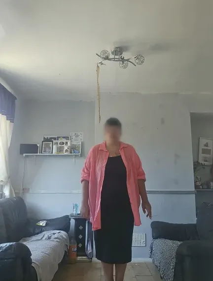 Nellie, 35