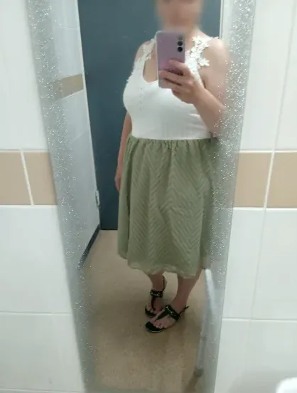 Nora, 38