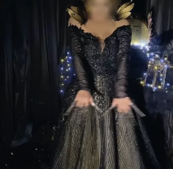 Ulrika, 36