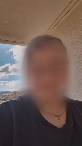 Yvonne, 24